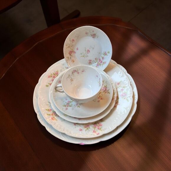 6 Pc Antique Theodore Haviland Limoges Porcelain Dishes - Picture 1 of 6